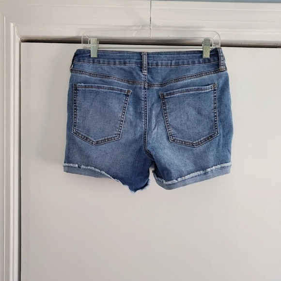 SO Midi Ripped Jean Shorts Size 5 / 27W Distressed Denim Cutoffs - Picture 2 of 8
